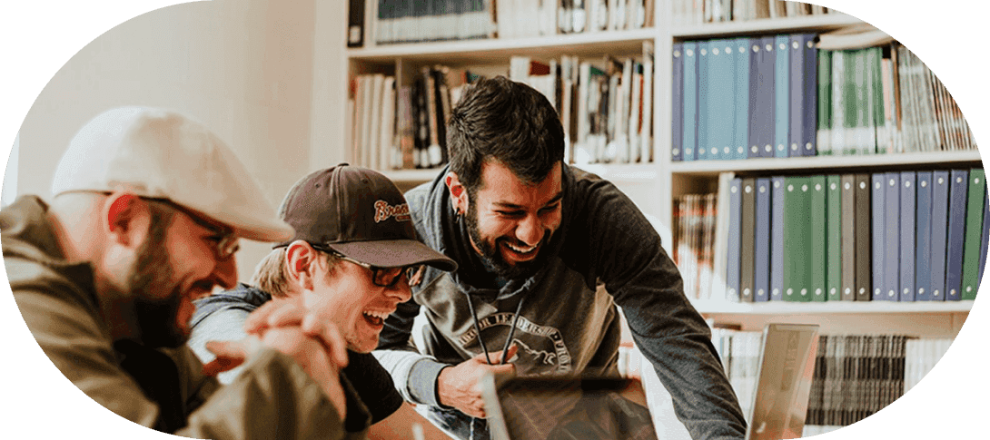 Create customer-specific, AI generated presentations with deep context of you business and your customers